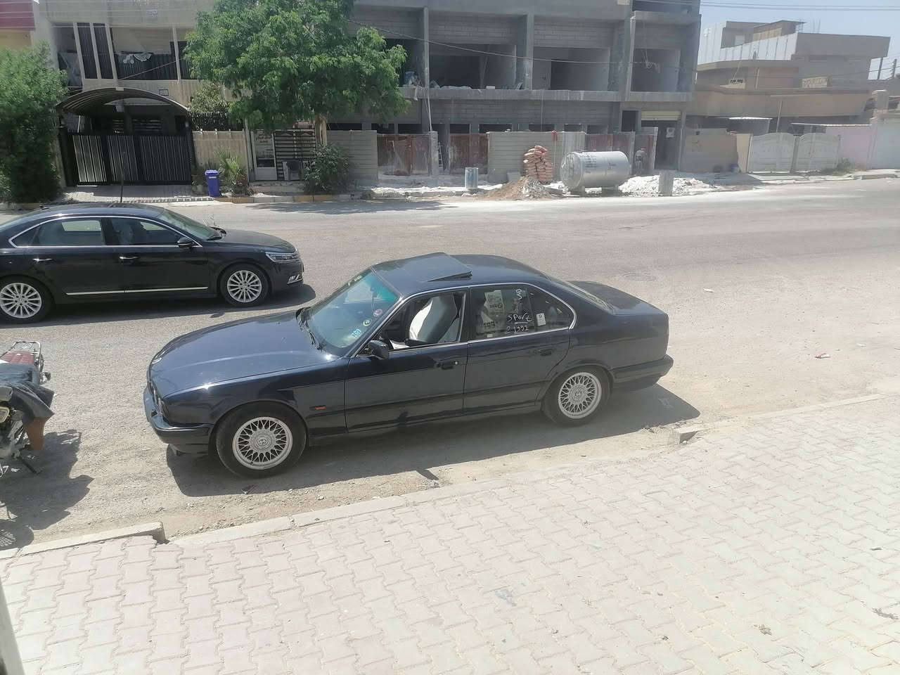 السلام عليكم بي ام 6 سلندر موديل 1991 رقم اربيل سياره جديد سياره تخم تاير سياره تخم تاير 525  البلادي اصل  رقم انكليزي 
السعر مناسب 65 بيها بجال***********
بكان كركوك
