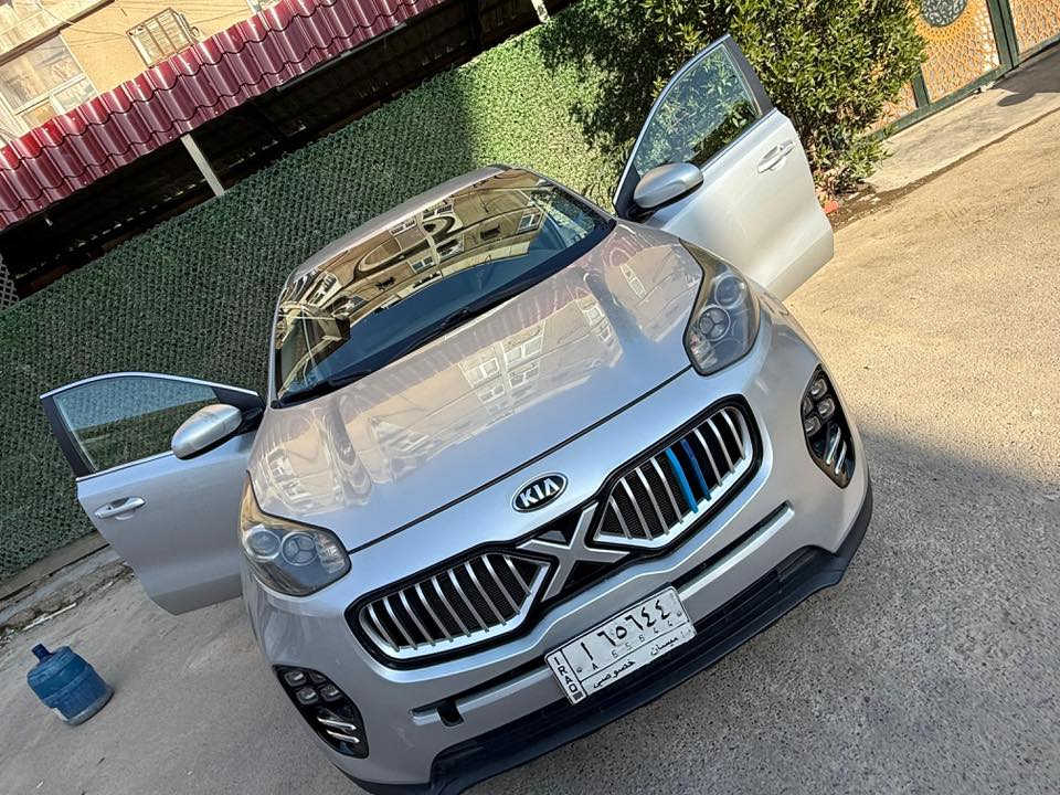 كيا سبورتج ٢٠١٧ امريكي 
حادثهه الباب خلف السائق ( تبديل اصلي )
جاملغ الخلفي 
(رقم ميسان مشروع وطني)

ماشية ٧٥.٠٠٠ ميل
محرك ٢٤٠٠ gdi + منظومة غاز 

سيارة بأسمي تحويل ثاني يوم
وباقي المواصفات معروفة

مكاني بغداد _ زيونة

للاستفسار اكثر التواصل على الرقم 
***********
السعر المطلوب 155 وبي مجال
