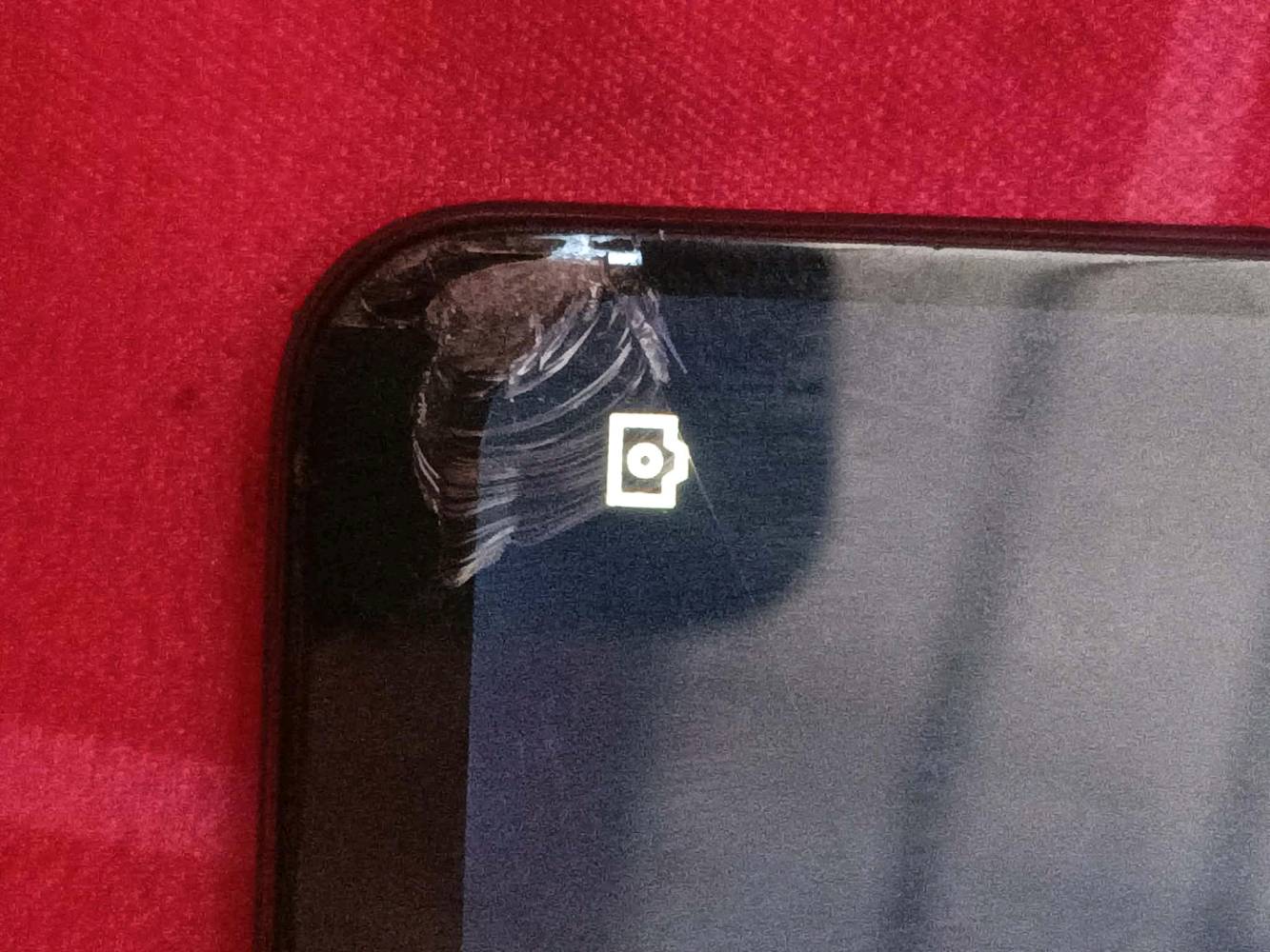 انفنيكس زيرو ٨الشاشة جديده وبطاريه جديديه بس فطر بالشاشه من جوه 
الذاكره ١٢٨العشوائيه ٨قوي بالالعاب 
للاستفسار 
السعر٣٥٠
***********