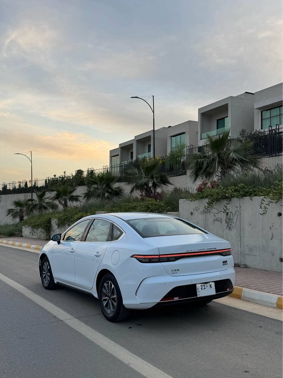 BYD DESTROYER 05 PHEV 2025
بیوایدی دیسترۆیەر ٢٠٢٥ پڵەگین هایبرێد

ماوەی ڕۆشتن: 6,000 کم

سەیارەکە کلینە دەعامی بۆ دەعامی بە شەرت، هیچی نییە، سفرە ماشاءاللە.

پێنج ڕەقەمی جوانی لەسەرە و لەگەڵ سەیارەکەیە.

مواسەفات DESTROYER:
شاشە تەقڵە
ویل کەپ بیلادی
ناو سپی بیلادی
تەحدید سورعە
سێ مۆدی لێخووڕین (ECO, SPORT, NORMAL)
ئاوێنە ئیشارەت
یەدە بەسمە
دەبڵ شاشەی گەورە
تەحەکووماتی سەر سووکانی کامل
زۆر مواسەفاتی تر……

کامل سێرڤس کراوە
ڕۆنی تازە گۆڕاوە
چوار تایەی تازەی لە ژێرە بیلادی

کارەبایات دەعامی بۆ دەعامی بە شەرت

ناونیشان: سلێمانی
ڕەقەم: سلێمانی

پەیوەندی:
(0773 836 3591) WhatsApp 
(0750 152 7025)
———————————————-

BYD DESTROYER 05 PHEV 2025
بي واي دي ديستروير 2025 بلگن هايبرد

المشي: 6,000 كم

السيارة كلين دعامة بدعامة بشرط، ما بيها أي شي، صفر ما شاء الله.

رقم خماسي مميز ويا السيارة.

مواصفات DESTROYER:
شاشة تچ
ويل كاب وكاله
داخلية بيضاء وكاله
تحديد سرعة
ثلاثة مودات قيادة (ECO, SPORT, NORMAL)
مرايا إشارات
تشغيل بصمة
دبل شاشة كبيرة
تحكمات كاملة على الستيرن
ومواصفات هواية ثانية……

مكملة سيرفس بالكامل
دهن جديد متغير
أربع تايرات جديدة وكاله

الكهربائيات دعامة بدعامة بشرط

العنوان: السليمانية
الرقم: السليمانية

للتواصل:
(0773 836 3591) WhatsApp 
(0750 152 7025) السليمانية, العراق
