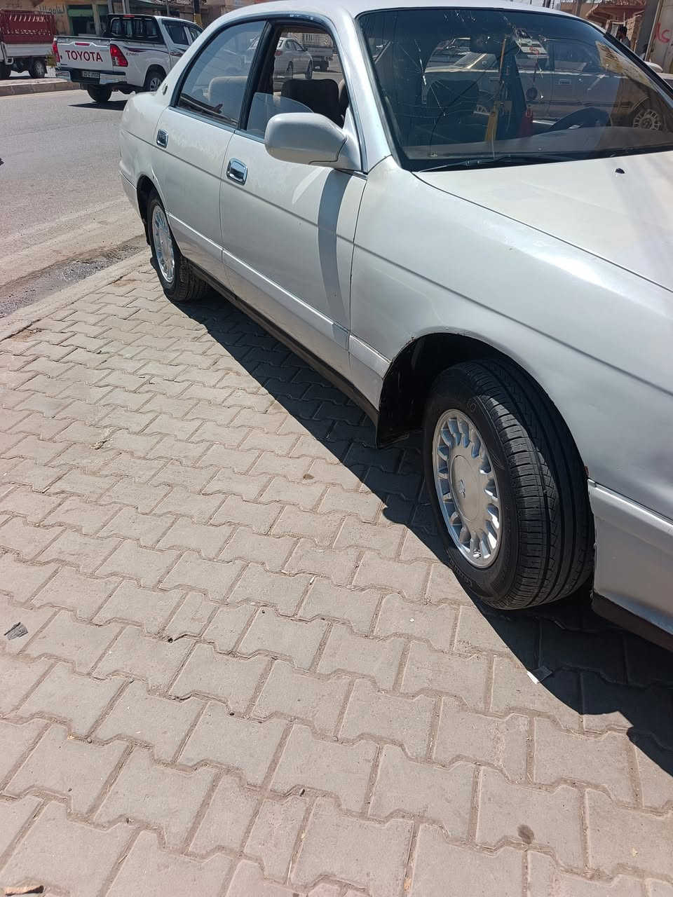 السلام عليكم للبيع ويرهم مراوس حسب القناعه بطه مكفوله كفاله عامه لاصبق ولا كص وضع  شركه رقم نينوى سنويه ال 29 مشروع وطني كير ومحرك وكسل بلشرط مال كصه تبريد قطعتين سبلت شقال ثلاجه خلفيه امري شفط اكشانه كهربائيّه دبل ولوي اصلي طخم تاير جديد صدر خلفي امامي جديد كهربائيات كلهه شقاله مابيهه شي مو وضع شركه السياره مال جناي السياره بيهه تقحيل فقط جك وسبير مال الشركه بيهه ثكل بلباور من يحمه السعر 50 وبيهه مجال شي قليل استفسار ***********
