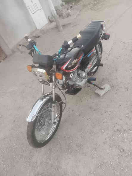 نامي برو محرك 200 صالنصه 400 موديل 2020 محرك مفتوح بس بشرط تجي اتجيب صفر وياك اتسابق  ويا محركه خير من الله كهربائيات شغال اشاير سكن لايت كل شغال سعره 425 بي مجال بصيط مكاني خانقين ميخاس شراي اتصل ***********
