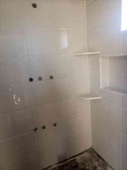 السلام عليكم جزء من اعمالي اتمنى ان ينال اعجابكم لبخ جص واسمنت وبورك ونثر تطعيم واجهات وسيراميك وبورسلين جدران ارضيه ***********
