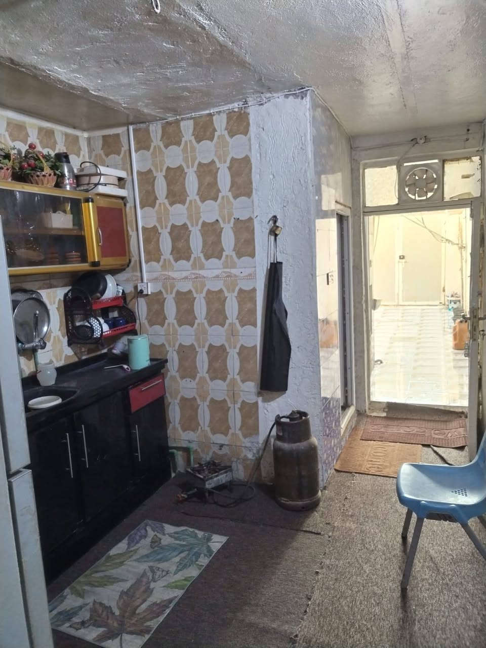 مساحه ٦٦.٥ م باسمي سعر مناسب
 طابقين عكاده
الطابق الاول مطبخ وحمام وصاله وغرفه
الطابق الثاني صاله كبيره وغرف عدد ٢
للعلم عرض الدار ٣.٥ متر 
 مكان جدا راقي وقريب على الأسواق والمدارس الابتدائيه والمتوسطه الاعداديه وافران صمون ومخبز والأسواق

للتواصل
***********
