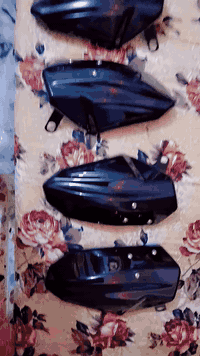 مصدات هوايات لبيع قطع اصليات ونضاف *********** توصيل موجود وبخدمتكم توصيل موجود
