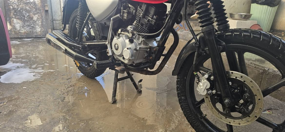 السلام عليكم . بوكسر جبلي 2023 ادوات مكفوله من سرقه دراجه نضيفه شغل وتطلع .سعر ب مليون دراجه حلوه مامتعوبه تجي تشوف بعينك  بعد احلى من صوره ***********
