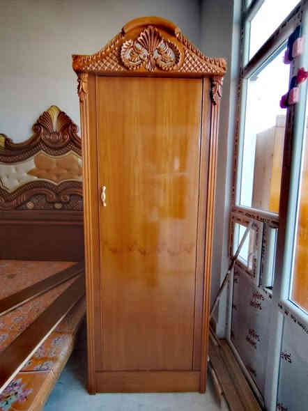 سلام عليكم توجد غرفه نوم عراقي حطاطه نضافه مثل ماواظح ب صوره العنوان الرمانه البعبيد  *********** سعر مليون و ٢٠٠
