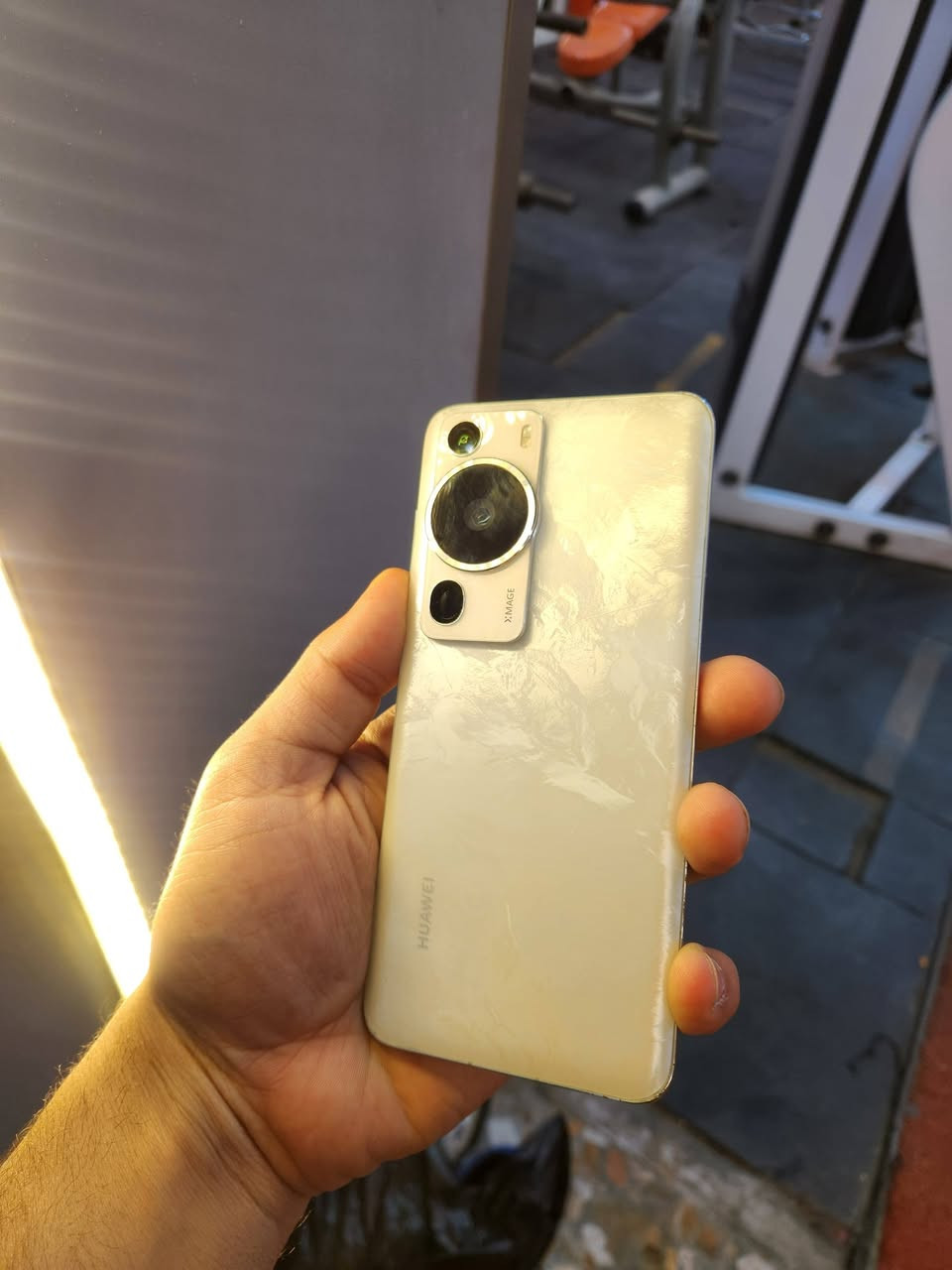 هواوي p60 pro 
ذاكره 256 رام 8 
معالج sn 8 gen 1 
ببجي مبايل 90 فريم 
كاميرات لا يعلى عليها 
لكاميرا: خلفية ثلاثية 48+48+13 م.ب. / امامية 13 م.ب.
لبطارية: 4815 مللي أمبير
الجهاز فقط بدون ملحقات
مكفول من كل عطل او خلل 
عنواني بغداد مدينة الصدر 
توصيل فقط باعتماد مادزه توصيل هيج


**إذا كنت صاحب هذا الإعلان وتريد حذفه لأي سبب، رجاءا أرسل رسالة إلى الدعم الفني**