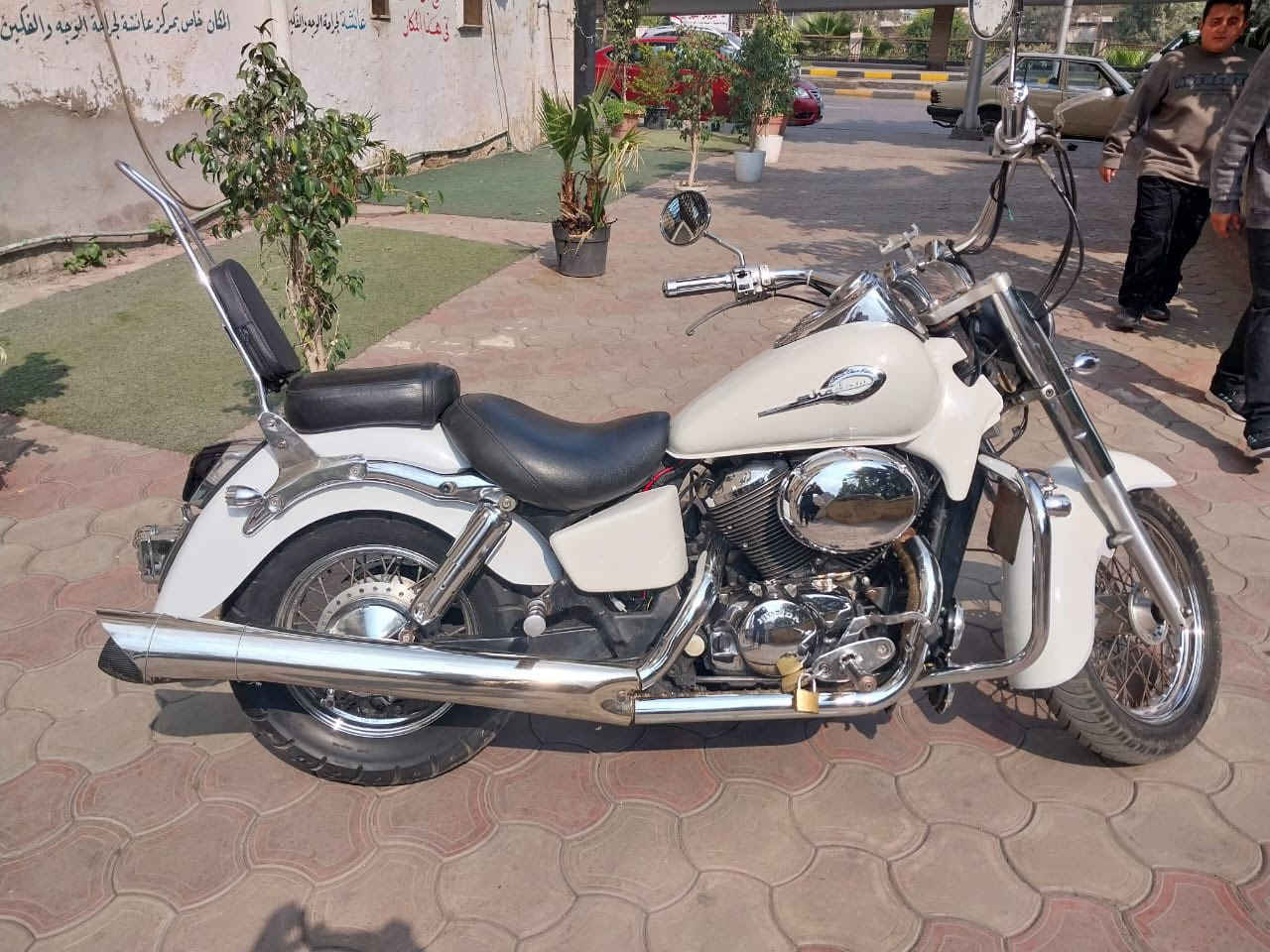 موتوسيكل هوندا شادو 400 فابريكا مش ناقص مسمار ومحلش عايز طريق فقط لا غير الرخصه ساريه لمده سنتين وربنا يبارك لصاحب النصيب المطلوب نهائي 130 الف جنيه01019894088


**إذا كنت صاحب هذا الإعلان وتريد حذفه لأي سبب، رجاءا أرسل رسالة إلى الدعم الفني**