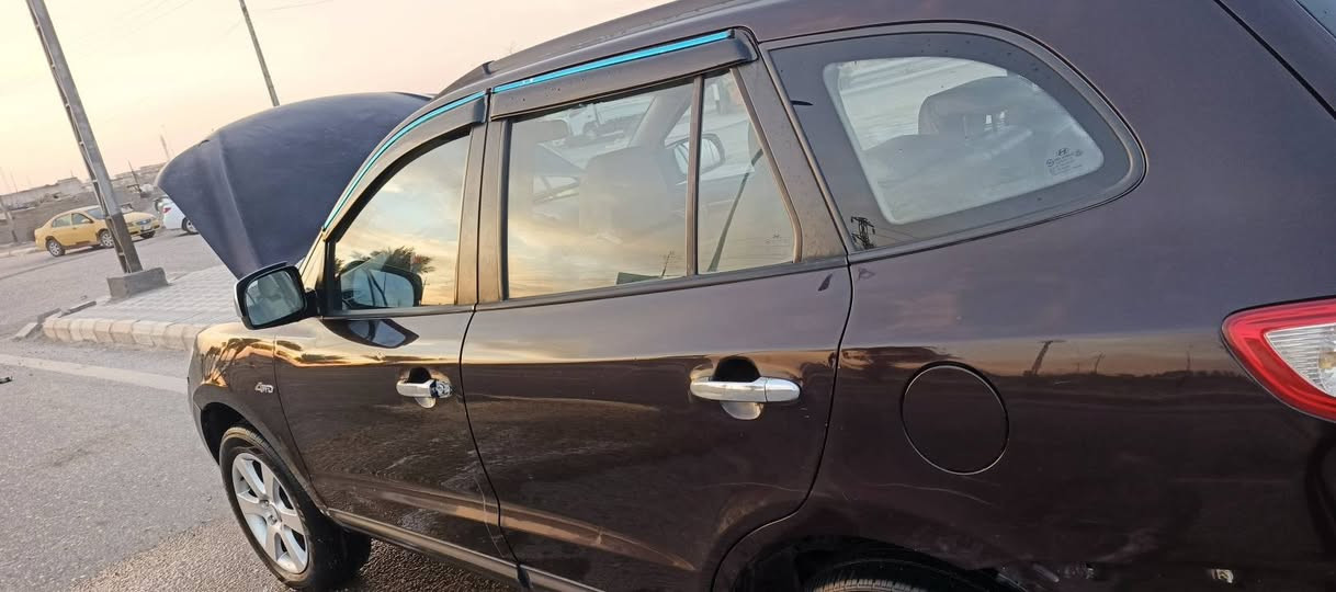 سنتافيا موديل 2007 كفاله من الكص والتبديل والصبغ  كير محرك شرط السعر 95 ... بس راعيها ماندله بالضبط ...... سنويه ٢٠٢٧ بشهر ٣ تنتهي  للتفاصيل أكثر تصل ***********
