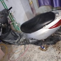 دراجه بريز طافيه سعر 350 وبيهه مجال الستفسار عل رقم فقط وتساب 07765430...