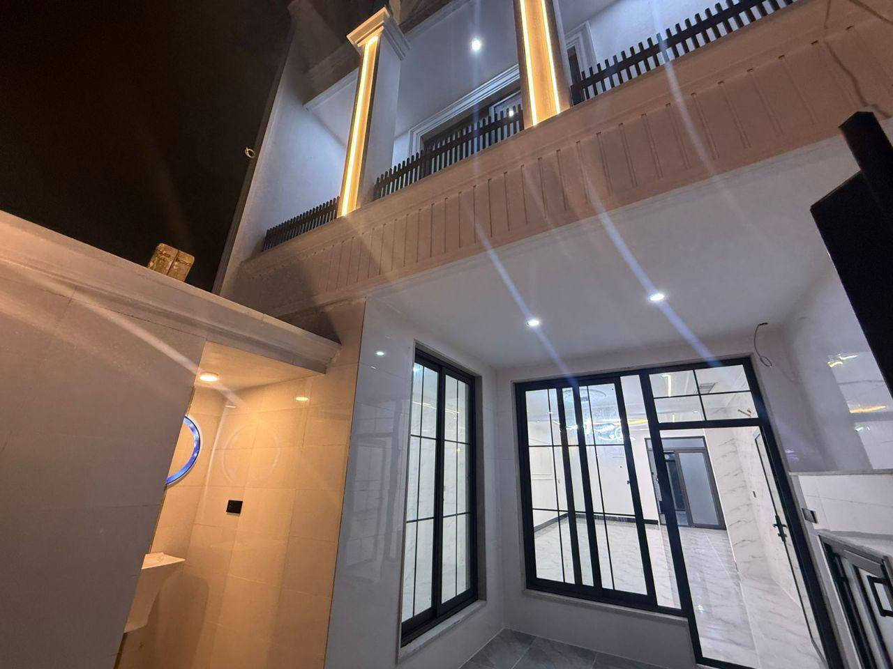 #عقارات_حبيب_علي
🔸سند طابو يتسجل بإسم اي عراقي
📍أربيل-منزل للبيع حي جنار قرب شارع100M ع شارع  15M 
➖مساحة 118M طابقين 
يتكون⤵️
➖3غرف نوم 
➖صاله-مطبخ-مجموعه صحيات-كراج
***********
***********
لمشاهدة الفيديو والسعر والباقي من العروضات ادخل للقناة رابط القناة👇
https://t.me/habeb2ali

#عقارات_اربيل #شقق_للبيع_اربيل #بيو_لبيع_اربيل  #فلل_للبيع_اربيل #مجمعات_سكنية_اربيل
 #عقارات_كردستان  
#استثمار_عقاري_اربيل #عقارات_بغداد_سليمانية_اربيل  #عقارات_شمال_العراق 

7 دفتر 90 ورقه
