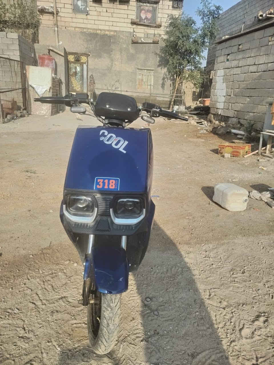 للبيع شحن اباجي القويه نوعيه كلش جيدا ماكني البصره ٥ميل سعرها ٦٠٠ وبيها مجال رقمي ***********
