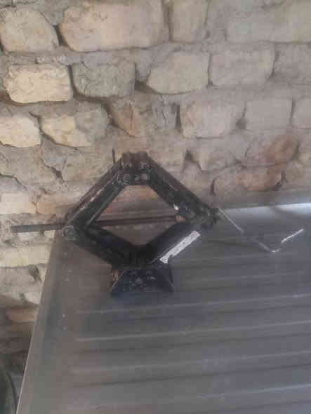 موجد اكسن +صالنصة + ويل + جاك
***********
شراي بخدمتة
ميسان
