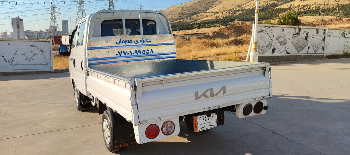 سەرەتا بە ناوی خوا 
کیا بیلاد2009
 بارکۆدی بەسراوە
3000سۆپەر مە کینە ڕەش 
بریکی بە سراوە 
کارەبای بەسراوە 
6قولاپ
6تایەی لۆک
بودی سفر
نابودی بەسراوە
ئیستۆ پی دووای بەسراوە
قەترە غای زینییە
کامل جایزە 
***********
***********
