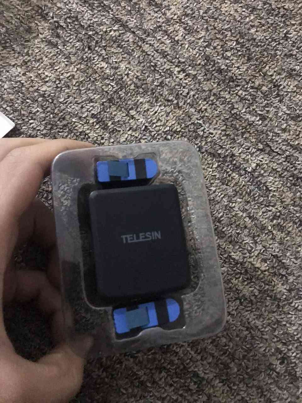 بطارات 2 مع خافظة باتري جديدات لوك ترهم كو برو 5 6 7 8 
على 20 الف متوفر توصيل جميع العراق


**إذا كنت صاحب هذا الإعلان وتريد حذفه لأي سبب، رجاءا أرسل رسالة إلى الدعم الفني**