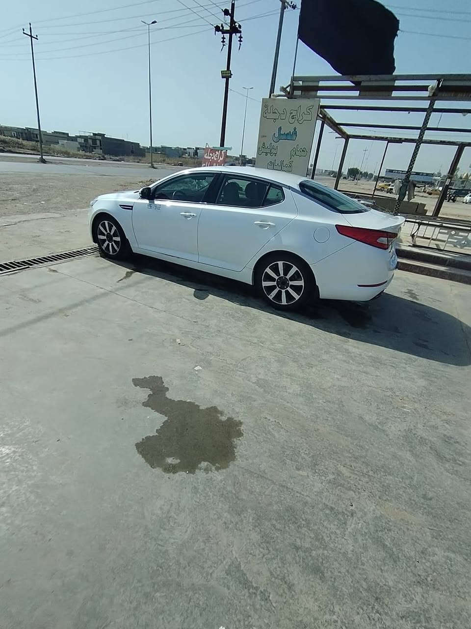 سلام عليكم للبيع اوبتما موديل 2014 مكينه 2400 كير كفاله ع وضع الشركه السيارة بيها اربع قطع صبغ بدون دواخل اثر شخوط السيارة استخدام شخصي تبريد ثلج ❄️ لايت زنوز فول مواصفات بصمه ابواب  تحكم ستيرن شاشه كادنزه السعر 108 وبيه مجال قليل مكان واسط العزيزية رقم الهاتف ***********
