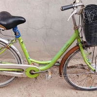 بايسكل للبيع حجم 26ياباني باله السعر 75 وبي مجال رقم الهاتف 0780020153...