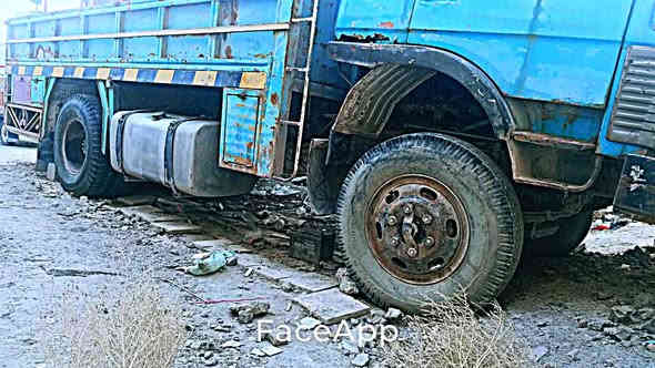 اسلام عليكم ورحمة الله وبركاتو لوري للبيع  مشبوسي مديل 84سنويه مجدده سياره ابلاديه وضع شركه يرادلها ترتيبات قماره تعبانه عايزله قماره وكهربأيات فقط باتريات جدد السعر 8مليون وبي مجال مكاني بغداد للتواصل معي عبر الرقم ***********
