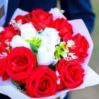 ألف مبروك الخطوبة، بارك الله لكما وبارك عليكما وجمع بينكما في الخير. و...