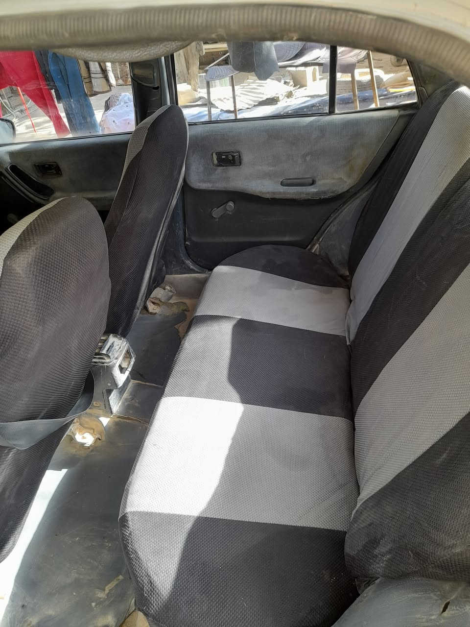 السلام عليكم
نيسان سني موديل ٩١
كير اوتوماتيك محرك قبل شهرين شديته سيارة كابريته سيارة جانت بيها جراد ورشيتها كلير سيارة صدرها جيد جدا تايراتها حيل نظيفات جدد الصدر الخلفي تعبان 
التنته مالتها ما موجودة كهربائيات شغالة تابلايت سكن عالي ناصي 
سيارة باسمي سنوية لغاية ٣١ هزة جديدة سيارة ترايك باي محافظه تعجبك 
سيارة ٢٣ وبيها مجال بسيط جدا 
عنوان بغداد الدورة المهدية الثانيه 
***********//***********
بيهن واتساب
