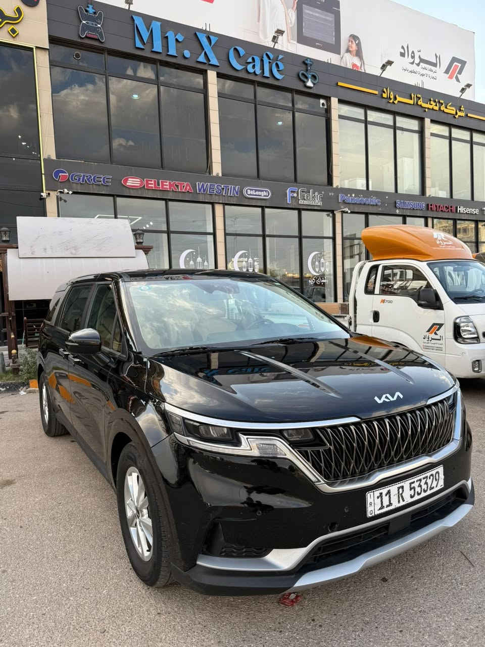 السلام عليكم كيا كرنفال 2024  وارد امريكي 

Kia Carnival 2024 3.5L
 
دخول جديد رقم  بغداد انكليزي

                  حجم المكينه : 3500 V6
         المسافه المقطوعه : 24 الف 

الضرر: السياره مكفوله من الصبغ فقط بنيد مبدل بلاد نفس اللون 

#مواصفاتها 
.شاشه 
.بصمه
. نظام ايكو + سبورت
.ويل كب 
. تشغيل عن بعد
.حساسات خلفي امامي
.بيبان كهرباء
.لايتات لد
.لايتات زنون
.بكلايتات لد
.اشاير بالمري
.رادارات
.كشنات جلد مشمشي
.ثلاث قطع تبريد
.هيترات بالكشنات حار بارد
.هندبريك بصمه
.كشافات
.كشن السائق  كهرباء
 .تثبيت سرعه
.تحديد مسار
.منافذ شحن usb +تايب سي
 .تحكم ستيرن كامل 

مكان السياره نجف
***********
***********
