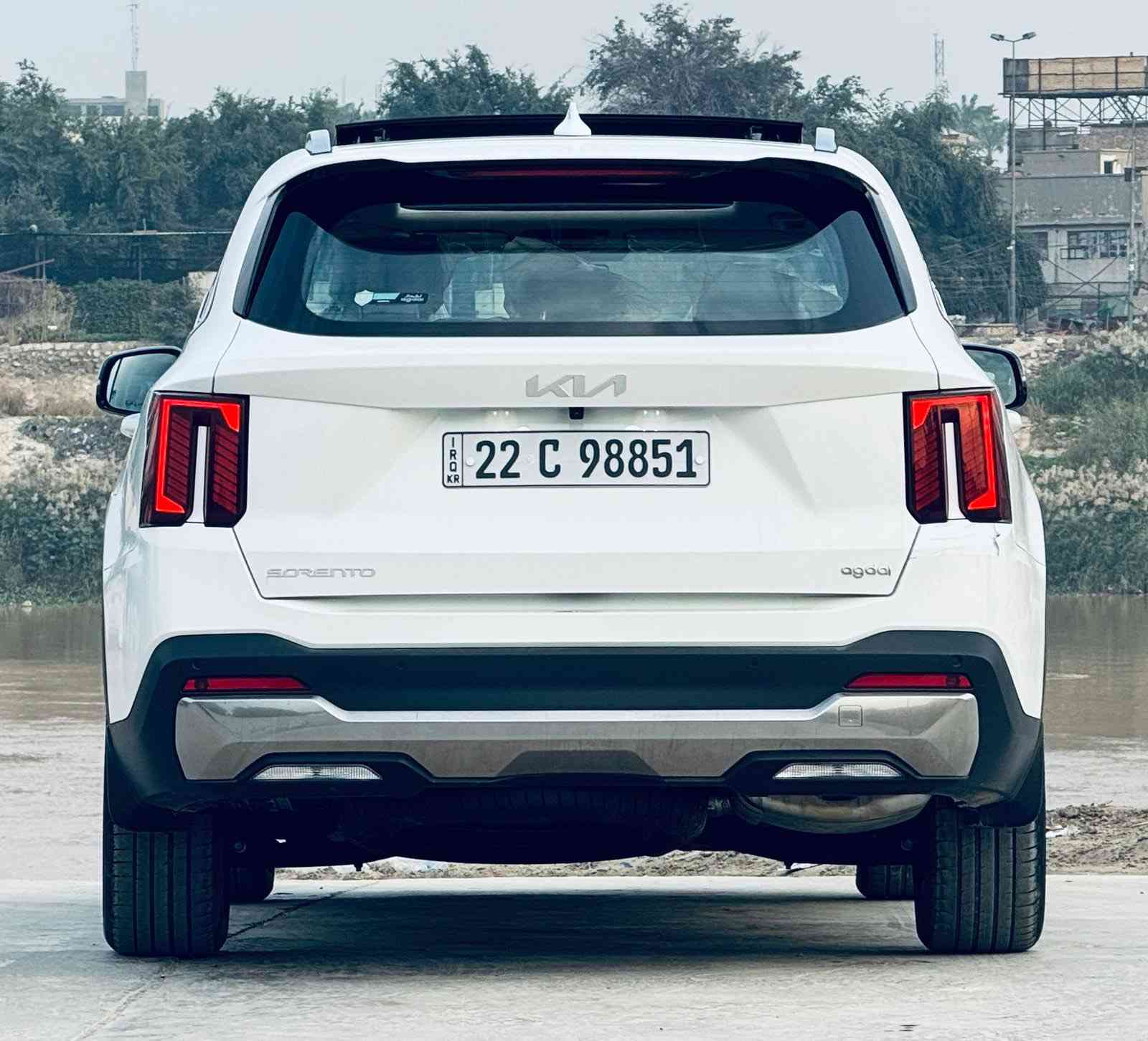 السلام عليكم 
سورنتو موديل 2024 فول مواصفات خليجي مكفولة مرقم اربيل تحويل مباشر 
ماشيه (26 الف km )
المواصفات : بصمة / تشغيل عن بعد / بانوراما / جنطة كهرباء / كير ماوس / كراسي امامي كهرباء / 3 قطع تبريد / حساس امامي وخلفي / لايت زنون / كشافات / بك لايت LED / داخل ابيض / 7 راكب / هندبريك بصمة / مود درايف / شاحن وايرليس / كامرة خلفية / مانع انحدار / شاشة ديجتال / بردات خلفية / شاشة كار بلي / مثبت سرعة / تبريد شاشة / مانع انزلاق / اشاير مري 
((محرك 6 سلندر ))
مكاني الكاظمية 

للتواصل والاستفسار : 
***********
