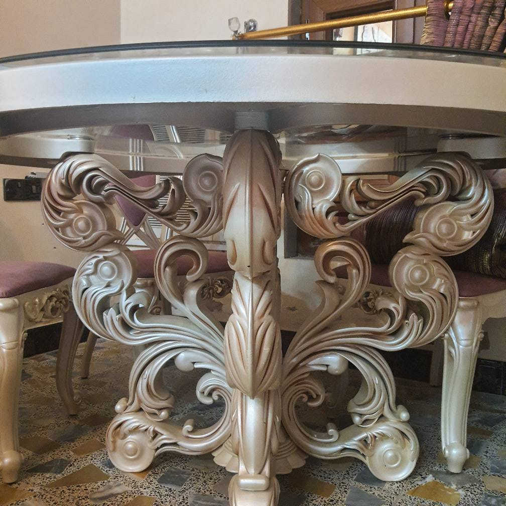 للبيع ميز طعام ملكي ثقيل كلش مع ٦ كراسي جديد مامستخدم السعر 650 بلاد, صلاح الدين


**إذا كنت صاحب هذا الإعلان وتريد حذفه لأي سبب، رجاءا أرسل رسالة إلى الدعم الفني**