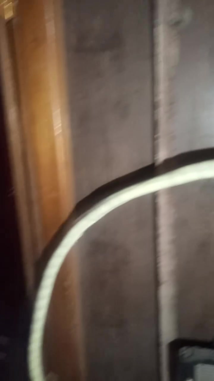 السلام عليكم بوري مال سبلت 2 طن كامل هو والكيبل مالته الاصلي مال السبلت هذا التوست ***********
