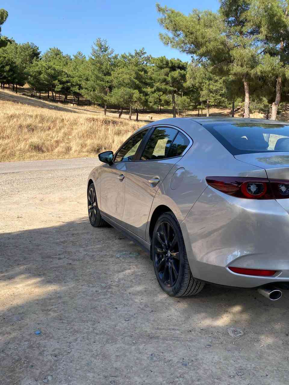 MAZDA 3 2025
Engine: V4 2.5L
ماوهى روشتن6 هزار
بونيد و جاملخ سبوغ  
بىّ ناوكرتن
ماسفات
بةصمة
يوتو هولد ئوتو ستوّب
كوشن جلد
شاشة گةورة
ئوتو لايت
ئوتو فلجة
كاميرة
رادار هةر چوار دةور
رادار ئاوينة
خةتي جادة
140وه رقه و مجال
رقم  واسئاب
***********
ناو نيشان ئاكرى أربيل, العراق
