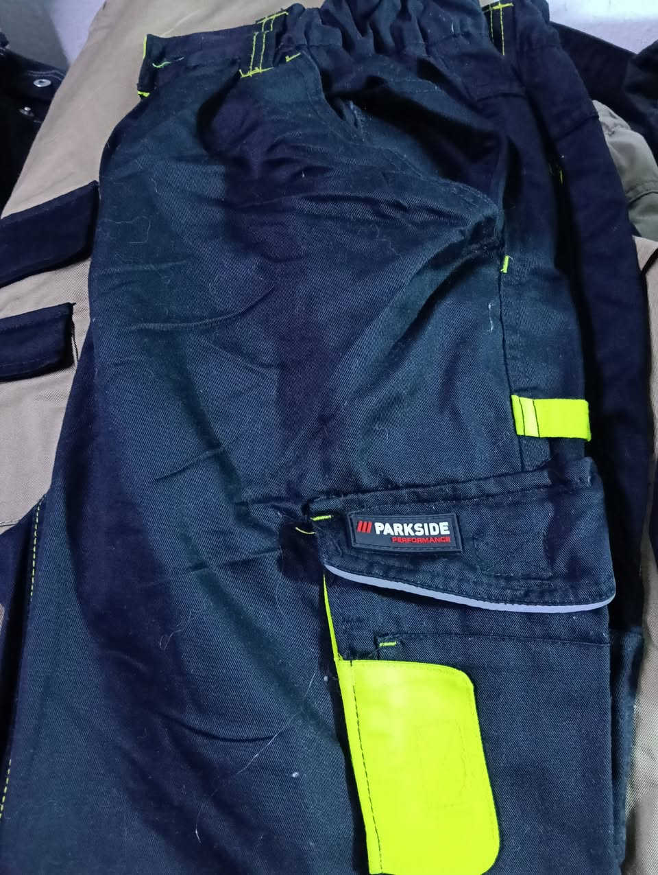 يتوفر جميع انواع بدلات عمل الماني


**إذا كنت صاحب هذا الإعلان وتريد حذفه لأي سبب، رجاءا أرسل رسالة إلى الدعم الفني**