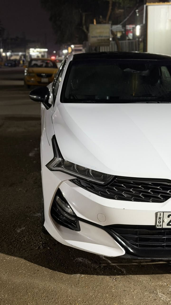 ‏K5 جيتي لاين

موديل2021  

 مواصفات فول GT LlNE 

مكينه / 1,600 تيربو 

 

فول مواصفات

1-بصمه+بانورما

2-شحن هاتف لاسلكي 

3- قياده ذاتيه ؏ الخطوط السريعه

4- هاند بريك بصمه 

5- ليد 3 عدسات 

6- مثبت سرعه 

7-نضام ABS

8- مانع انزلاق

9-حساس أطارات 

10-بك لايت ليد

11-شاشة

12- كامره دواره

13- كشافات امامي

14-شاشه اعطال

15-ويل كورم لونين

16-رادار جانبيه

17-مراقبة النقطة العمياء

18-رادار الخطوط البيضاء 

19-اشاير بالمري 

21-كشنات جلد  

22-‏ مقعد للسائق قابل للتعديل كهربائياً

23-لايتات ‏3 عدسات 

24-نضام قياده أيكو + سبورت +سمارت +نورمال

25-بلوتوث + aux + usb

26-فول تحكم ستيرن

27-كير أوتو + عادي

28- ئوتو بريك 

29- ‏ ‏الخريطة🗺📍

31- ستيرن حرف D  

32-‏Led +  زينون

33-السياره فول رادرات

34-التشغيل عن بعد

‏AUTO HOLD-38

39-تصميم خارجي رياضي

41-نظام الملاحة

42-مصابيح خلفية LED

43-مصابيح ضباب LED

44-لاسلكي Android Auto  

45 - لاسلكي 

السياره وارد امريكي

الضرر بنيد مبدل وباب الي وره السايق مصبوغ نصه غير هذني مابيها

 
السعر 170

رقم تلفون 

***********

مكاني بغداد الشعب
