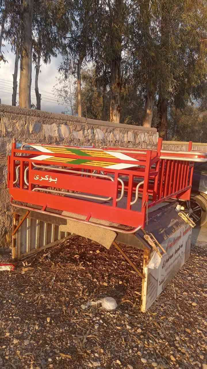 چەمچەی جەلال عداد زۆر جوانە هی مەرزیە نرخ300 هه زار ***********
