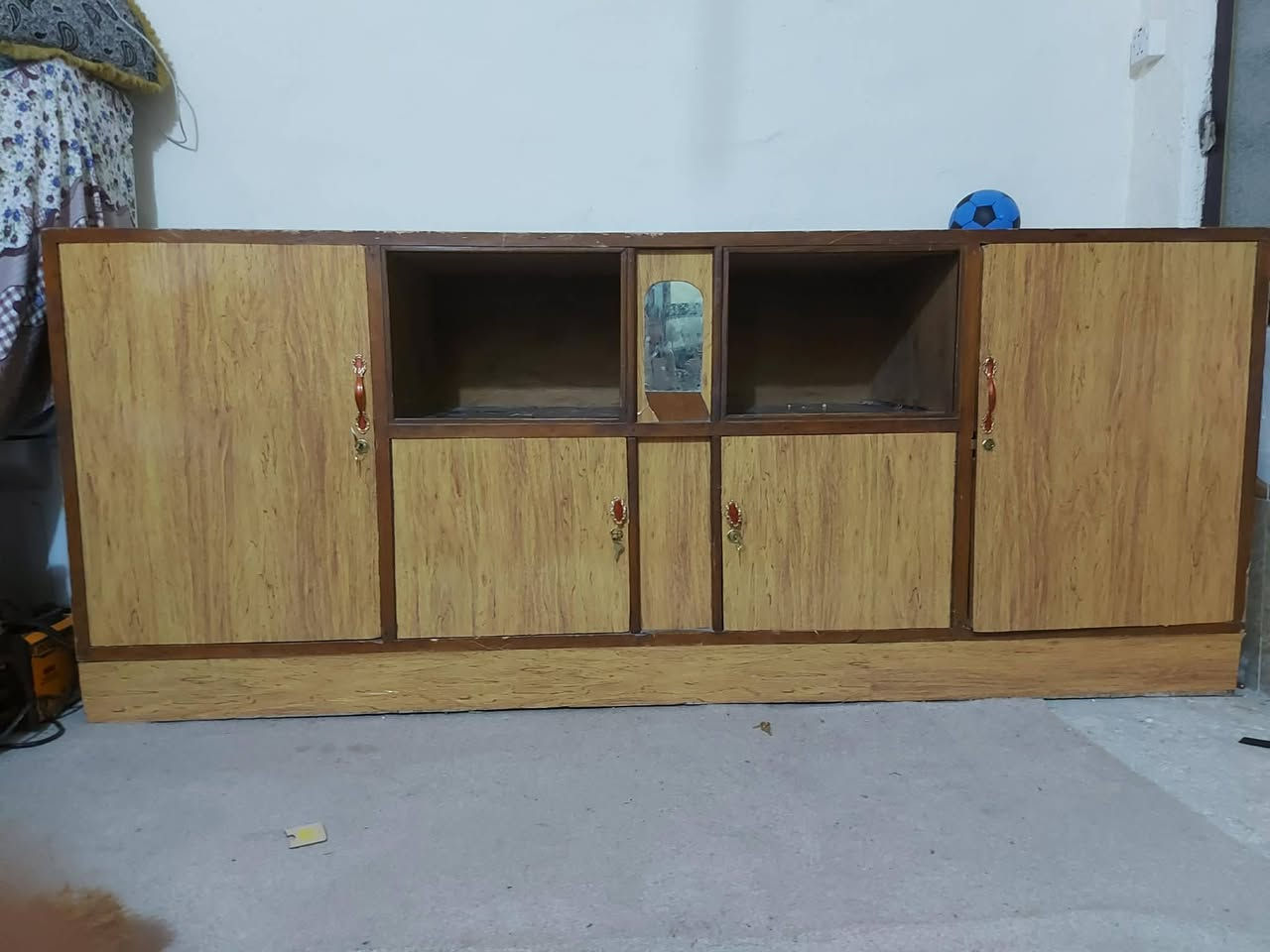 بوفيه تسكام كلش قوية ونضيفة السعر 100 قفل


**إذا كنت صاحب هذا الإعلان وتريد حذفه لأي سبب، رجاءا أرسل رسالة إلى الدعم الفني**