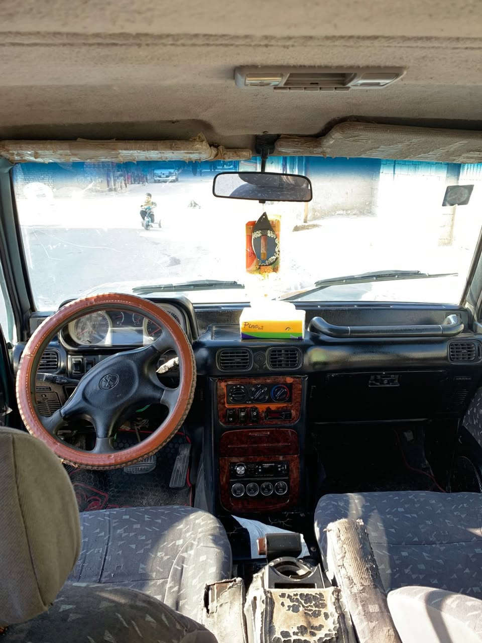 السلام عليكم كالوبر موديل٩٩ رقم بابل كير اتوماتيك محرك ٤بستم ياباني تخم تايرات جدد السياره ما مشتغله بالشارع السعر (٦٠) وبيها  مجال العنوان بغداد مدينة الصدر
*********** للإستفسار
