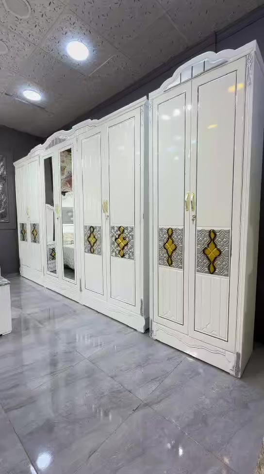 السعر // مليون

🔅تفاصيل الغرفة المرمري  ....

خارج ٤ملم ام دي اف 🔺
وداخل معاكس ٣ملم 
صبغ حراري  درجة اولى 

عدد القطع  ٧ قطع 😍
🔺1 //جرباية  قياس  ١٦٠ × ٢٠٠ 
🔺//ميز جانبي ايسر قياس ٥٠
🔺2// وميز  جانبي  قياس ٥٠
🔺3// زاوية ارتفاع مترين عرض ٨٠
🔺4// وميز بلازمه  
🔺5//وميز مراية ارتفاع مترين عرض ١٢٠
🔺6// وكنتور ٦ باب  ارتفاع مترين و١٥ طول ٣ متر و١٥
(توصيل مجاني مركز بغداد )
التوصيل يشمل الشد مجاني 🔥
(اطراف ٥٠)
باقي المحافضات حسب البعد


**إذا كنت صاحب هذا الإعلان وتريد حذفه لأي سبب، رجاءا أرسل رسالة إلى الدعم الفني**