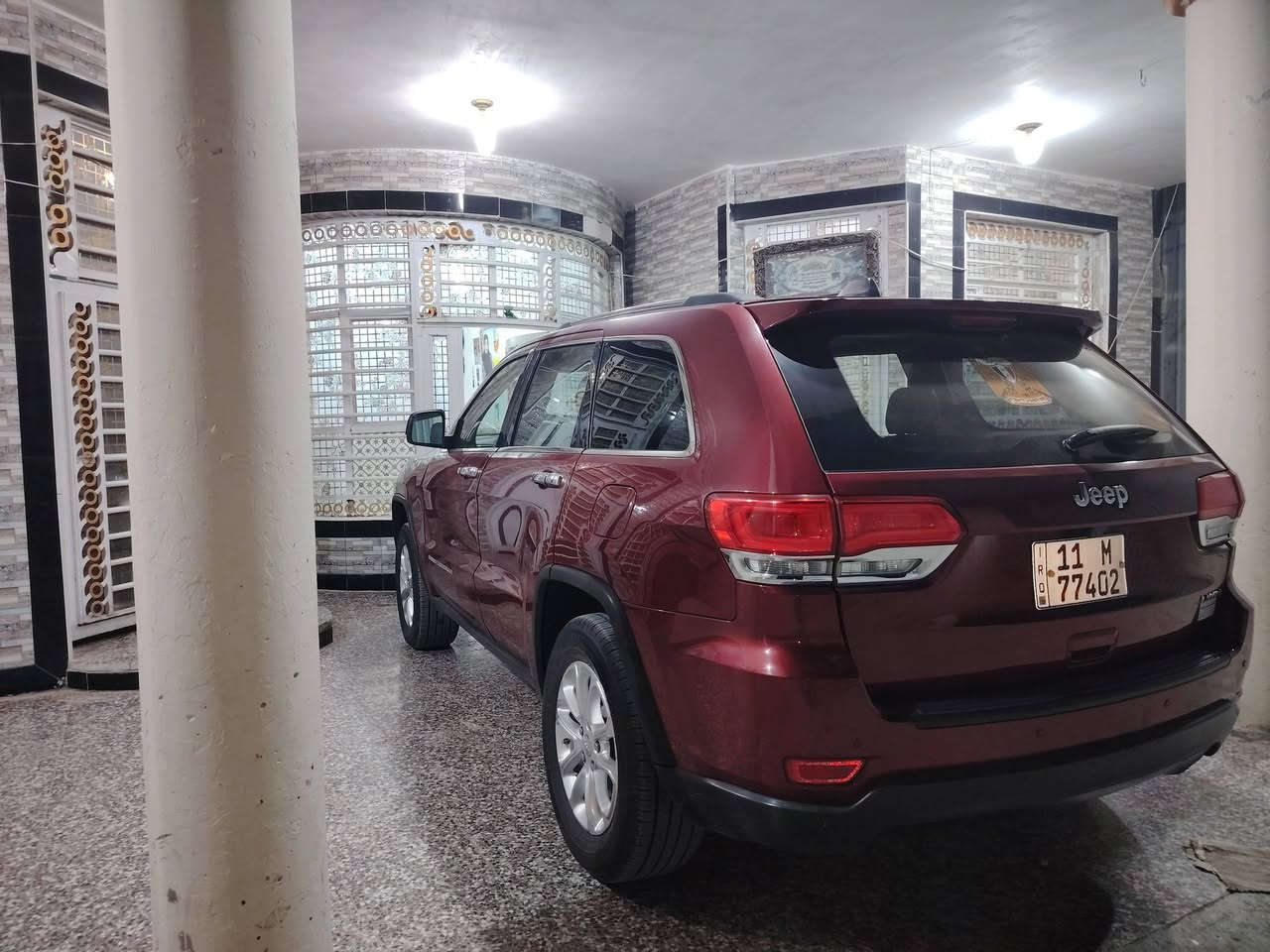 جيب شيركي موديل ١٤ فول موصفات مكينه ٦ وارد أمريكا حدثه جوملغ امامي وبنيد الباقي مكفول سعره ١٦٠ هذا رقمي *********** مكان السياره بلحله
