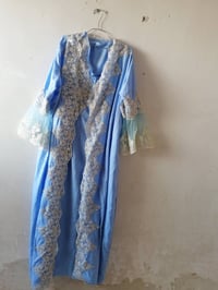 بشت • مستعمل • رمادي