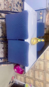 ميز طعام للبيع كولش جديد استعمال قليل السعر ب 250 ماخذته اني ب 400 الم...