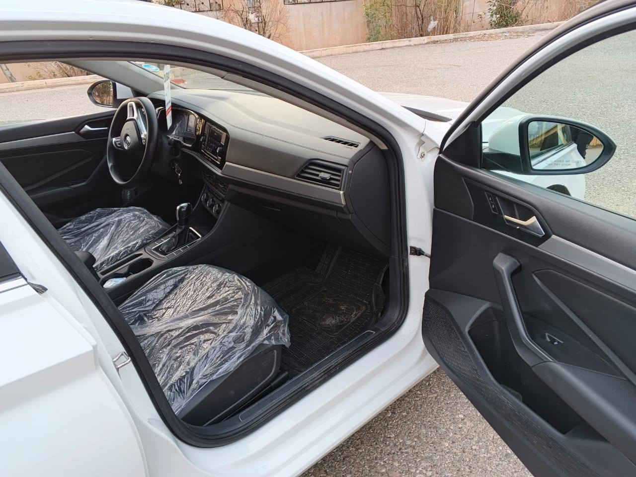 ڤۆڵگس واگن جیتا 2019سپی بەفری مەکینە14تۆربۆ رەقم سەنەوی هەزەی نویەشاشەگەورەو کامیرەو بلوتوز بریک بەسمەئیکۆ دەبڵ گیر تۆمەتیک عادی ئیرباک بە شرت پشتو پیشی کەپسە  یەک چاملخ بویاخ بی***********یان *********** كويسينجاك, أربيل
