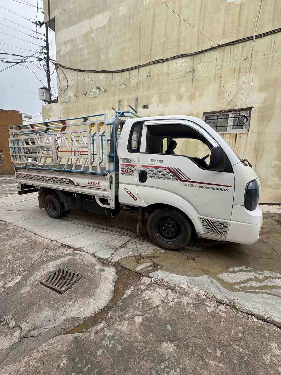 كيا ٢٧٠٠ موديل ٢٠١٣
رقم كركوك وبيه حصة كاز
شرط التحويل 
كير ومحرك كهربائيات كله بالشرط
والكشر شوفه العين
السعر ١١٢ وبيه مجال
غير متواجد عالفيس
للإستفسار الإتصال
***********
