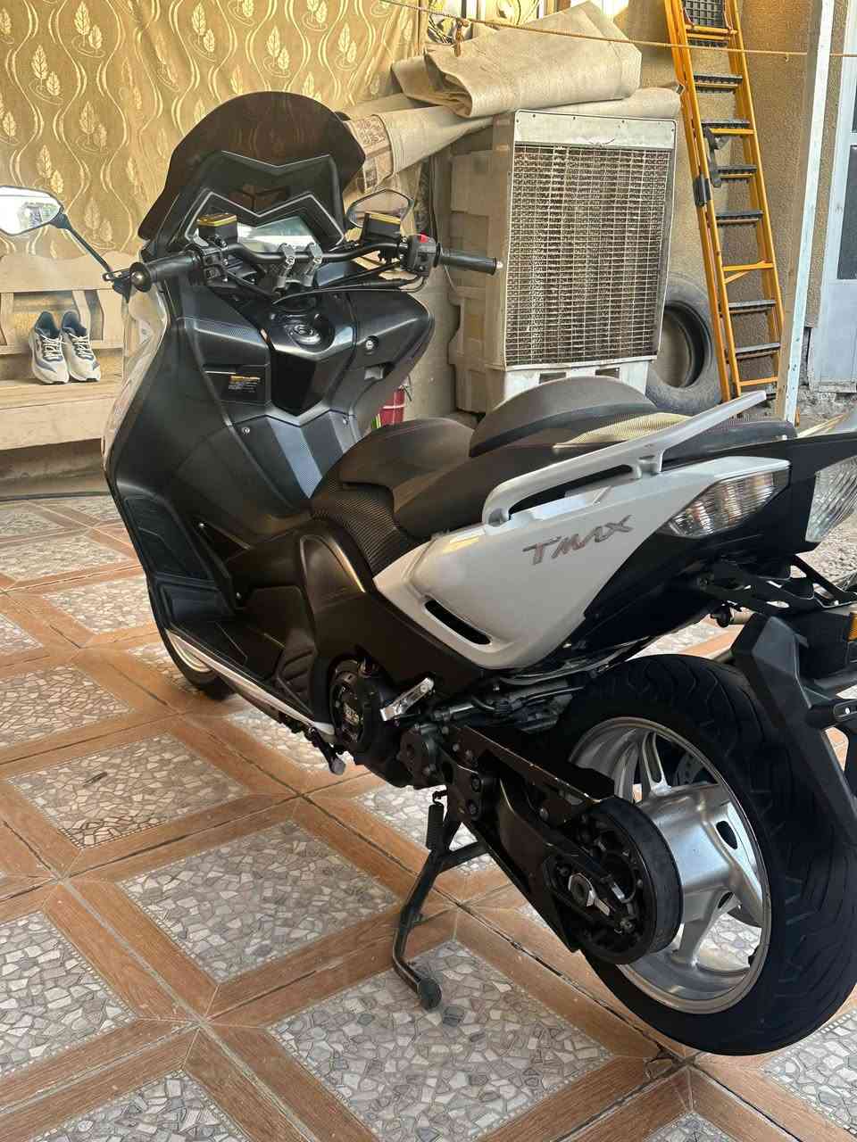 السلام عليكم
TMAX 2014 530
دراجة بحالت الوكاله مكفوله كفالة عامله من كلشي دشبول احمر يعنى وارد ياباني
صولنصة رياضي بروجيكن اصليه
ستيرن رياضي اصلي
سويجين
مكاني بغداد الزعفرانيه راقم *********** السعر ٤٦ وبيها مجال بصيط
