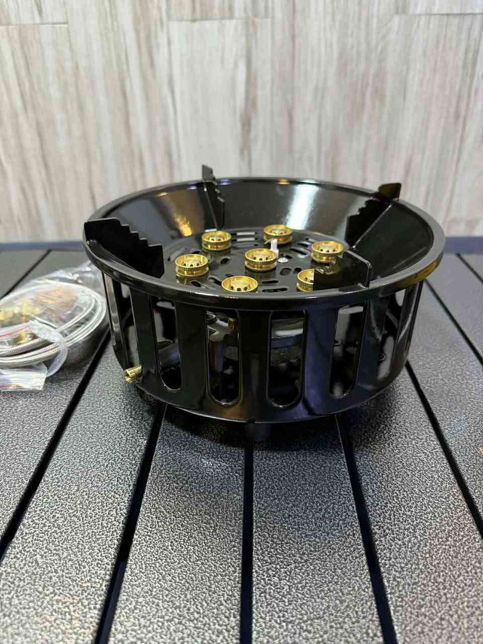 السلام عليكم طباخ عالي الطاقة يعمل بالغاز ٧ عيون طاقة الموقد ١٩٨٠٠ واط مصنوع من الفولاذ المقاوم للصدأ لهب قوي ومقاوم للرياح عيون الموقد مصنوعة من النحاس اشعال الكتروني حقيبة للحمل والتخزين مع جميع التحويلات المتعددة للغاز مناسب للمشي والنزهات والتخييم الطباخ جديد امزون 
تواصل خاص او *********** واتساب
