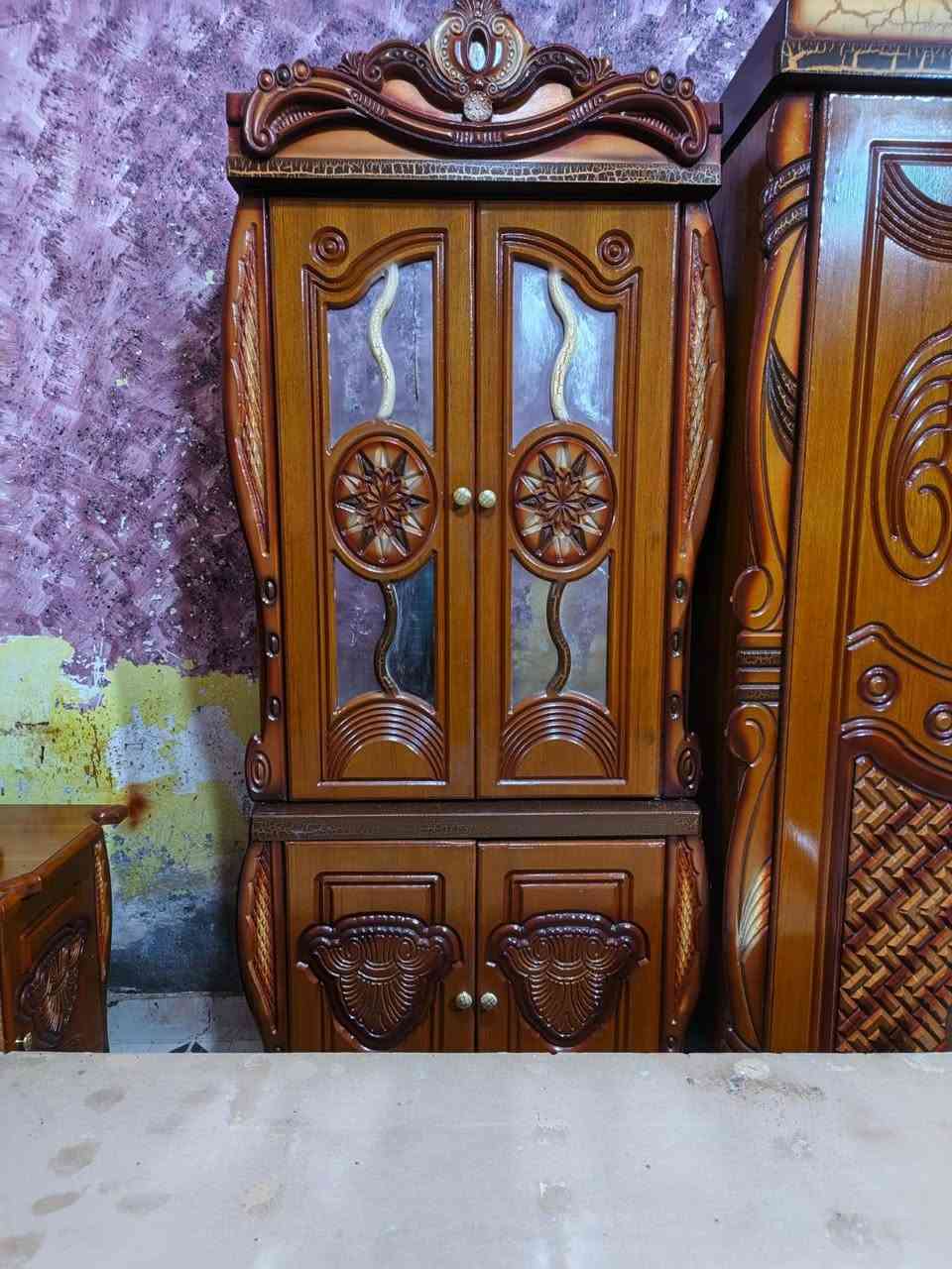 غرفة اخشاب ام السته نجاره تزكام جديده ولا زلغ نهايته 650 مكان ناصريه ***********
