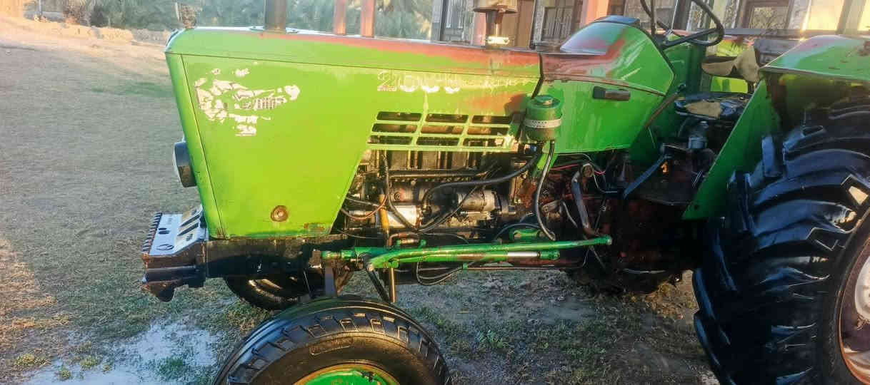 السلام عليكم للبيع مكينه سيرت موديل 96مكينه كتاب شركه تخم تاير جديد باور ستيرن باتري كرهبايات اضويه كلها شغاله مكينه مكفوله كفالة عامه من كير اكسن محرك هودرليك مكان بابل جبله قرب الخط السريع ***********
