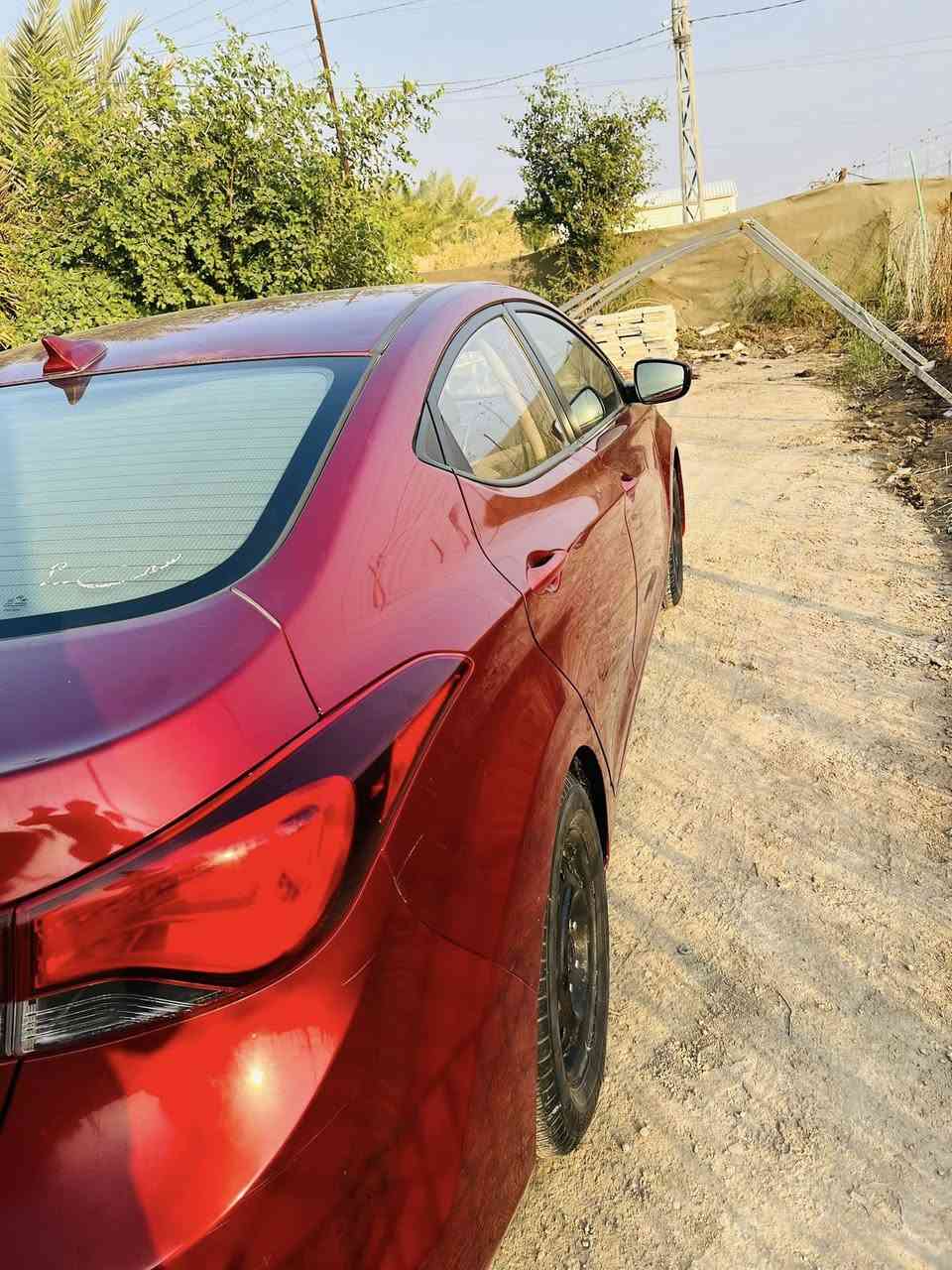 السلام عليكم النترا موديل 2016وارد امريكي بدون حادث فقط صبغ 3 قطع جاهزه كير ومكينه وحداديه سعر 113وبيهه مجال الشراي ***********
