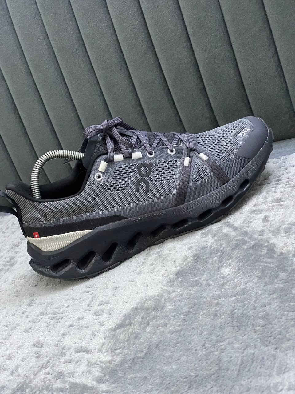 .  On cloud surfer.                                                    بالەی ئەمریکی مارکەی ئۆن کلاود ئۆرجنال ئەسلی ١٠٠/١٠٠ قیاس ٤٤.٥ دريژی ٢٨.٥ سم نیو..مۆدیل ٢٠٢٥..حذاء باله امريكى اورجنال اصلى ماركه اون قياس ٤٤.٥ طول القدم ٢٨.٥..يوجد توصيل


**إذا كنت صاحب هذا الإعلان وتريد حذفه لأي سبب، رجاءا أرسل رسالة إلى الدعم الفني**