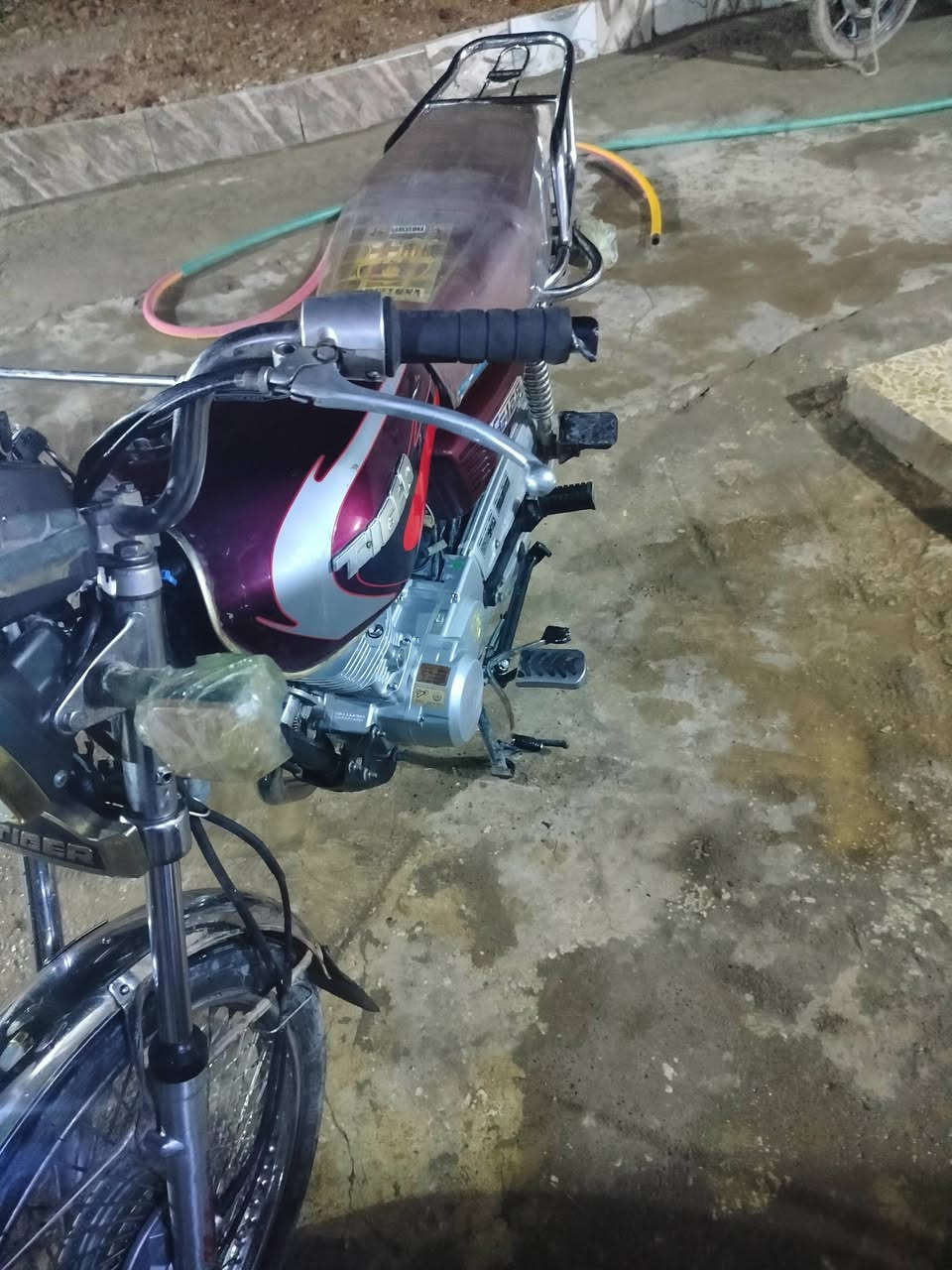 دراجه وضع شركه ما مدل بي كل شي شرط منافيس موجود موديل 19 محرك نار العنوان جوجل جلي *********** سوجات شركه وصل مال شركه بيع شره سعر 675
