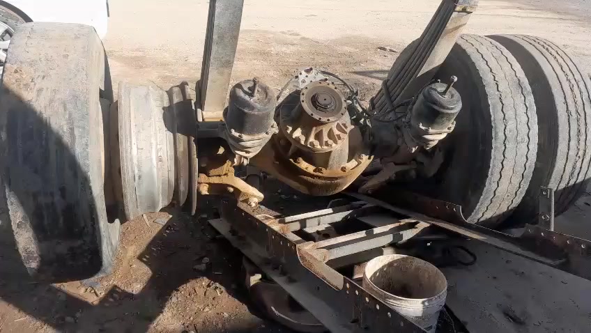 السلام وعليكم غراض فالفو اللبيع المكان صلاح الدين سامراء  الستفسار علا هاذا الرقم ***********
