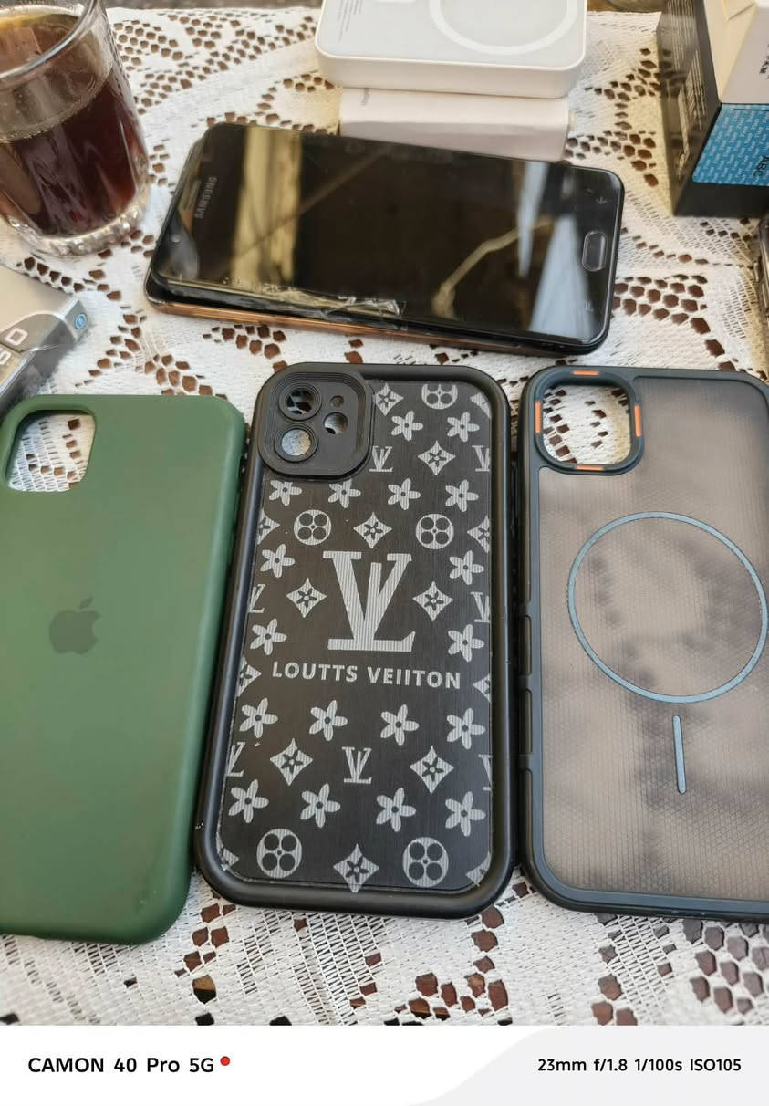 سلام عليكم 

11 العادي ماستر 128 بطاريه 100 ( مستبدل اصليه سعرها 40 فقط )  وهاذ الخط واضح في صوره ( ملاحضة صار تقريب أكثر من سنه ونص الخط)
الفيس ايدي شغال /  ملحقات الحافظات  4 + شاحن  ماكسيف محمول  و الثاني لا كيبل و ايربودز ( نوعيه جيدة ليس اصلي) مع الحافظه /   السعر 250 قابل للتفاوض شيء بسيط 

 ( ك استخدام اساسي  مانصحك  / له إذ الطفل او ك جهاز ثانوي

سامسونج نوت 3 / فقط بطاريه  عطلانه  / 7 جي 2 برايم شاشه بيها شوي رطوبه  والضهر يحتاج السق ( المشاهده او رجل كبير في سن او طفل / الن يدعم جميع البرامج ) بصمه شغاله  / السعر 35 اثنين قابل للتفاوض كذالك

العنوان بغداد مدينة الصدر  التوصيل غير متوفر 

متواجد الخاص 24 ساعة


**إذا كنت صاحب هذا الإعلان وتريد حذفه لأي سبب، رجاءا أرسل رسالة إلى الدعم الفني**